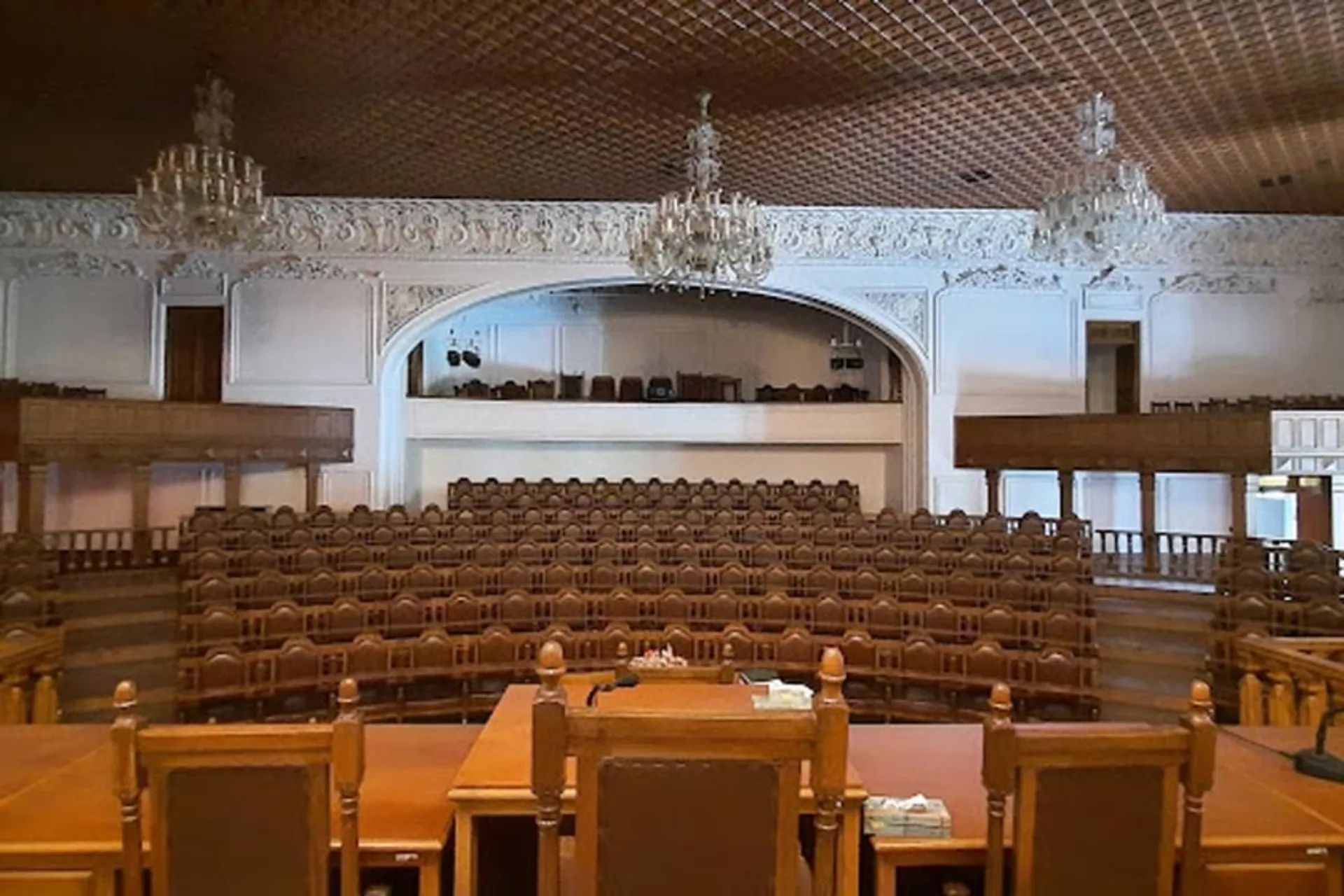 Presenting a Conceptual Model of Performance Management of Policy Studies Institutes